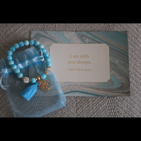 Prayer Bracelet & Card ❤️❤️ - Picture 2 of 3